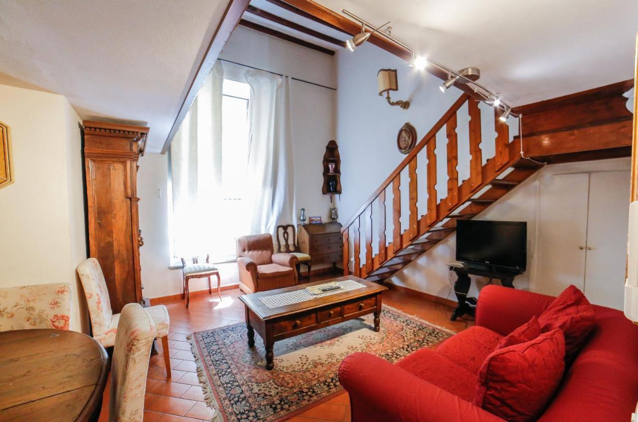 Traditional Apt Close To The Duomo - Private Yard! Firenze Eksteriør billede