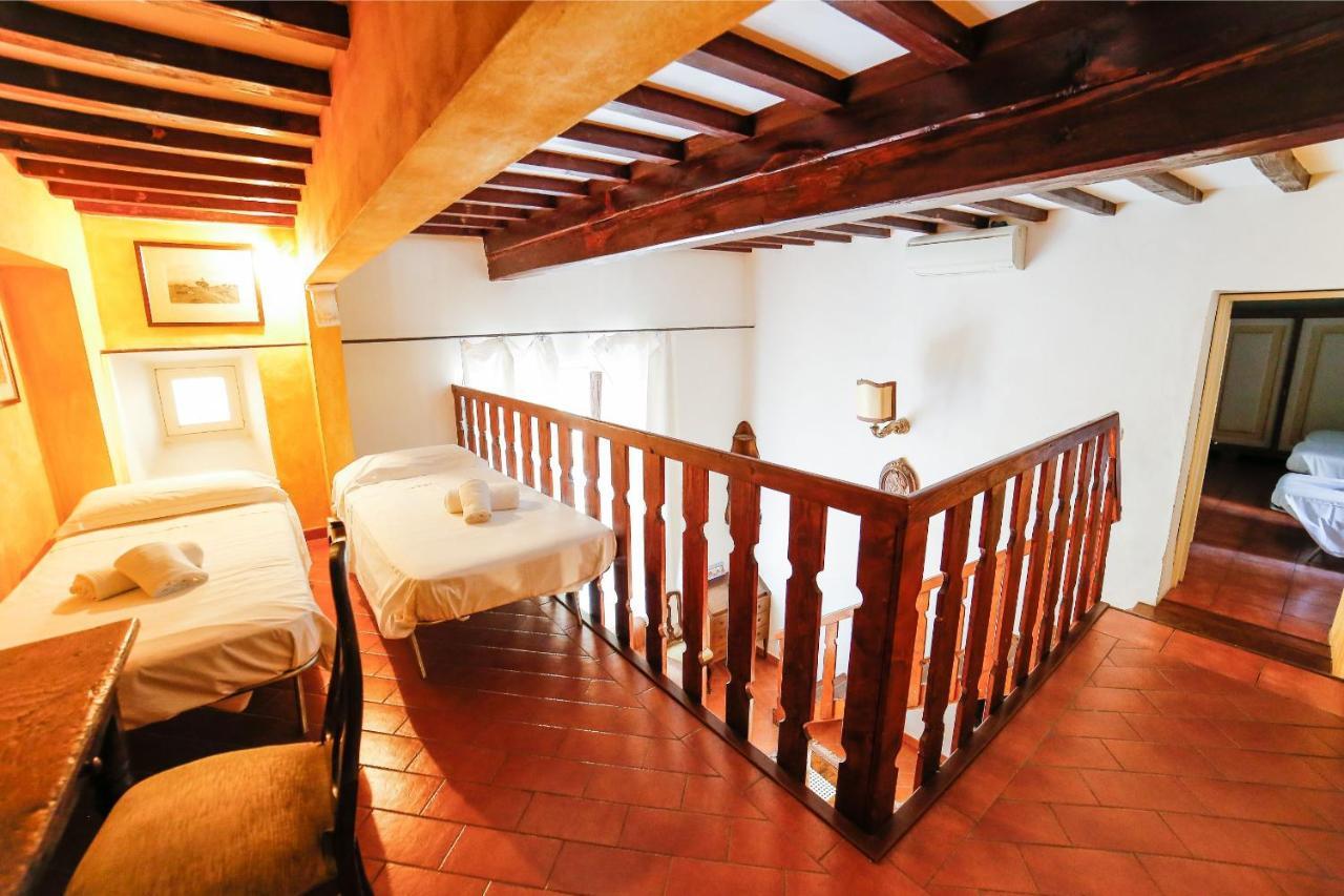 Traditional Apt Close To The Duomo - Private Yard! Firenze Eksteriør billede