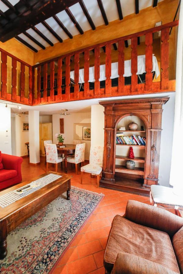 Traditional Apt Close To The Duomo - Private Yard! Firenze Eksteriør billede
