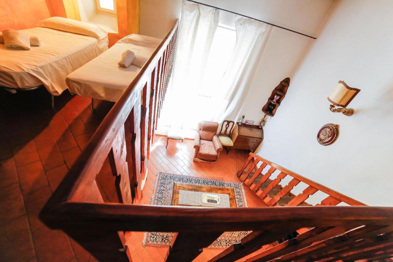 Traditional Apt Close To The Duomo - Private Yard! Firenze Eksteriør billede